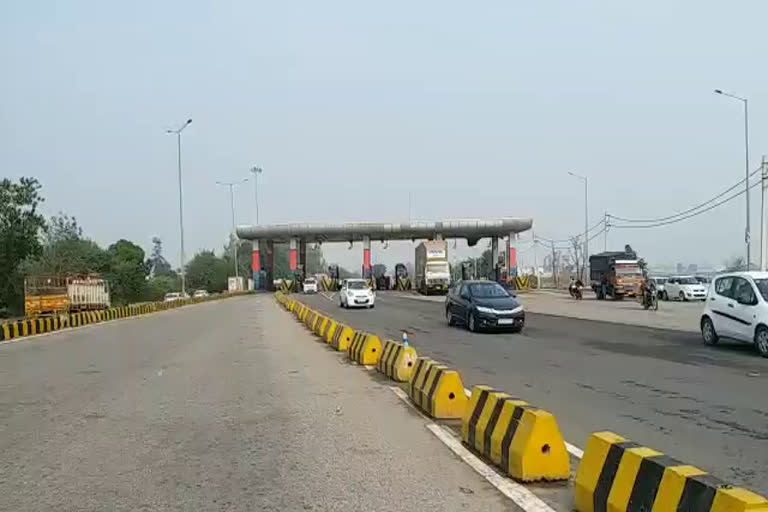 karnal toll plaza free