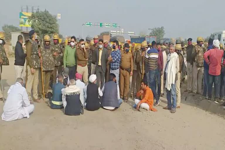 Haryana administration barricaded the border