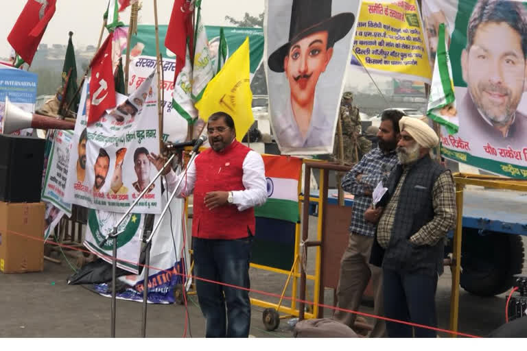 Raju Shetty visited the farmer agitation