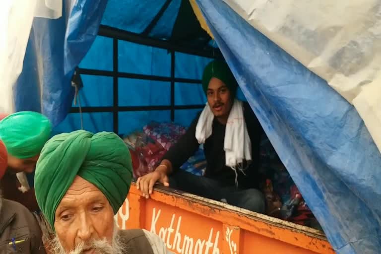 Punjab farmers singhu border blanket