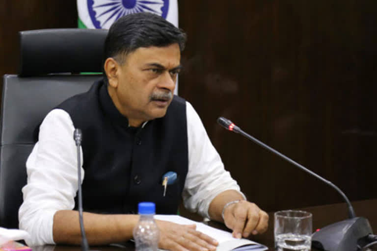 Investment will not come in unviable power sector, says R K Singh