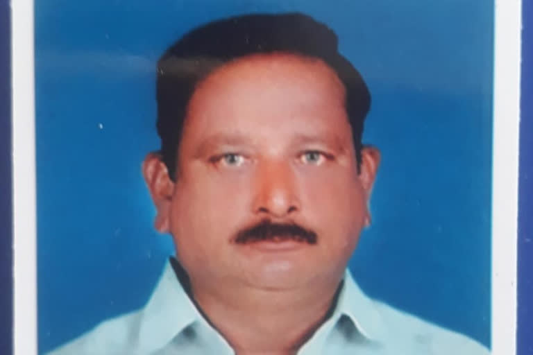 amaravathi farmer dies with cardiac arrest in neerukonda at guntur district