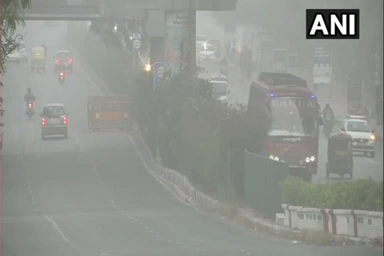 വായു മലിനീകരണം  national capital leading to decreased visibility