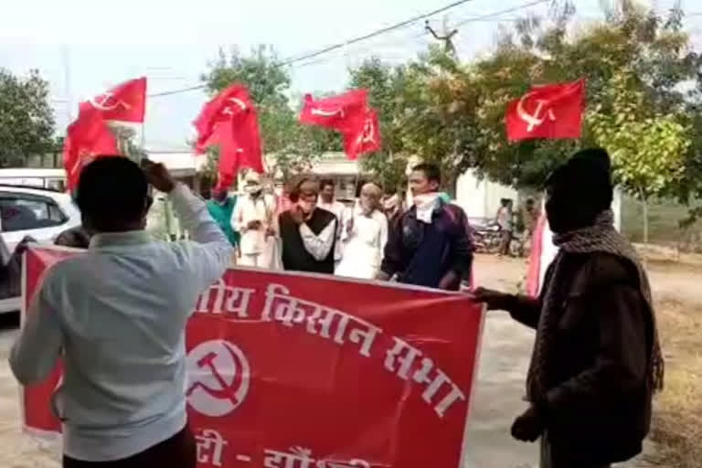 protest against agricultural law, farmer protest in dungarpur, कृषि कानून का विरोध