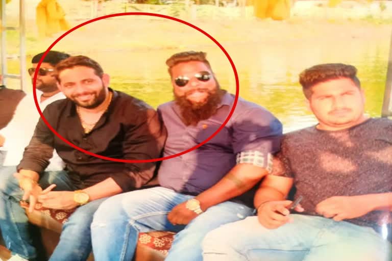 Photo of Jeetu Patwari's brother goes viral