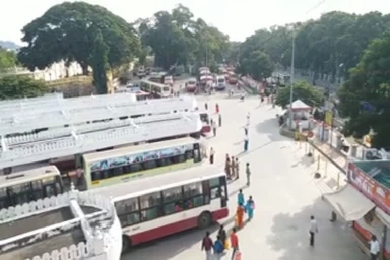 3 Crore loss to KSRTC Mysuru Division due workers Strike