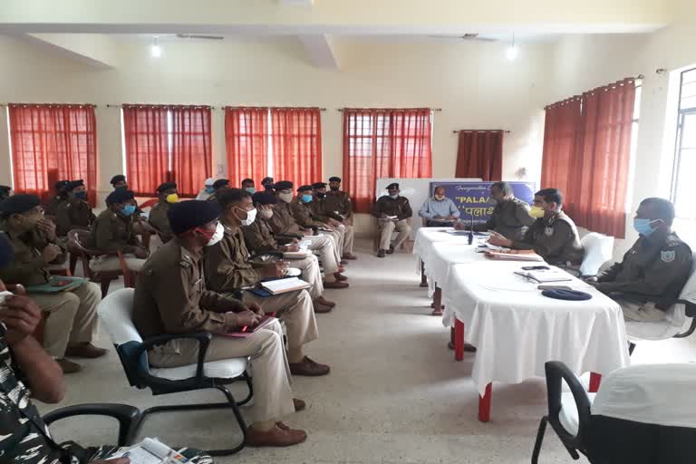 crime forum organized in SP office