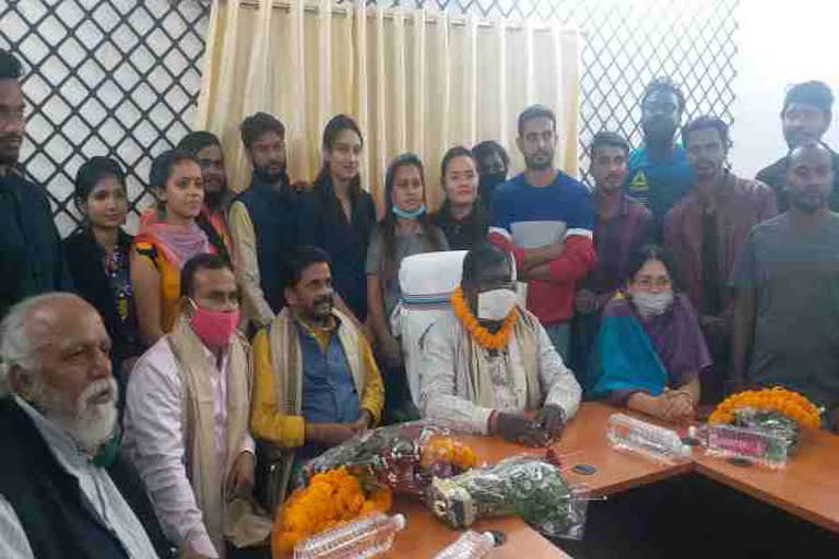 kolhan-university-senate-member-welcomed-in-jamshedpur