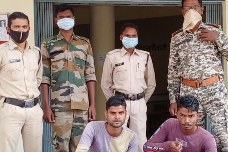 two-loot-accused-arrested