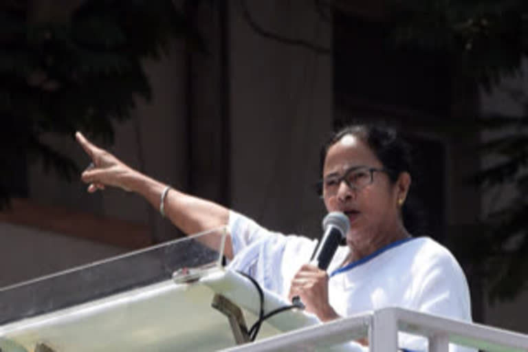 cm Mamata Banerjee criticizes central govt over CAA