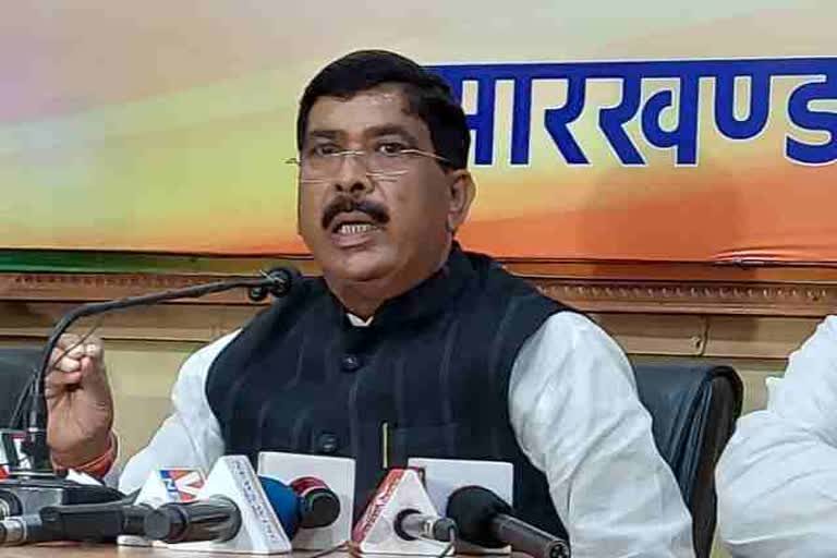 BJP accused Hemant government of murder democracy in ranchi