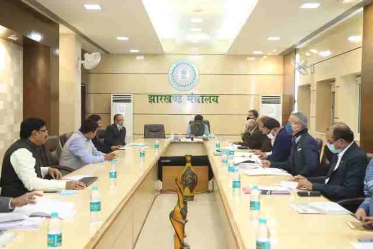 cm-hemant-soren-reviews-department-of-environment-and-climate-change-in-ranchi
