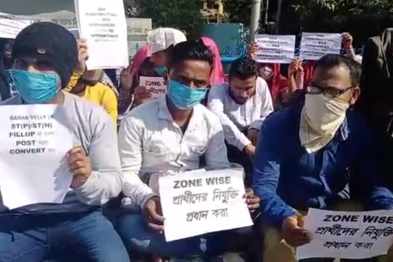 Agitation of those who have passed TET demanding permanent employmen