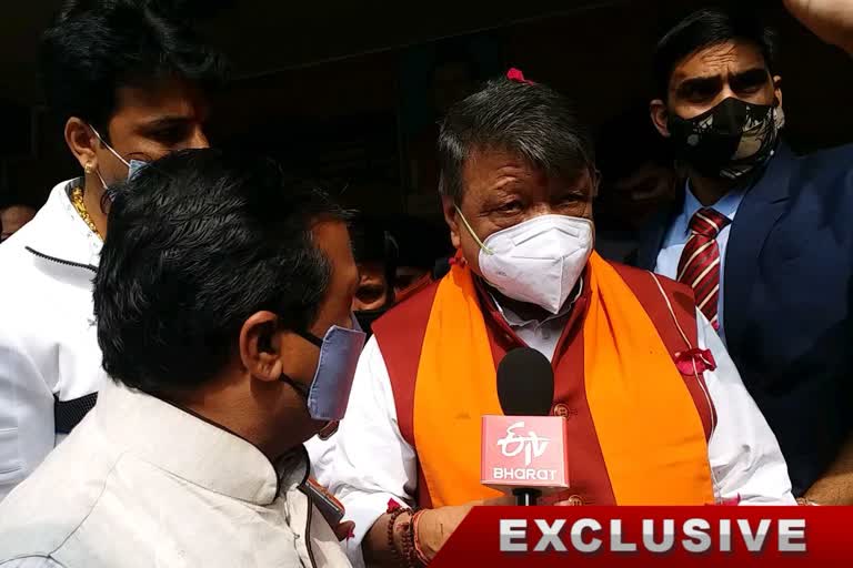 exclusive kailash vijaywargiya