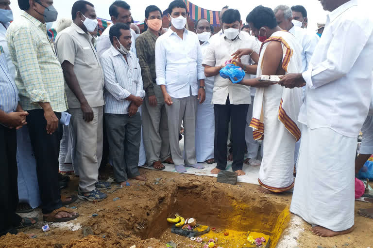 MLA Ravindranath Reddy lays foundation stone for cold storage building in kamalapuram at kadapa district