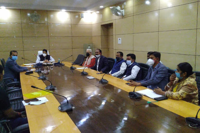 First meeting of land acquisition complaint monitoring in Dhanbad