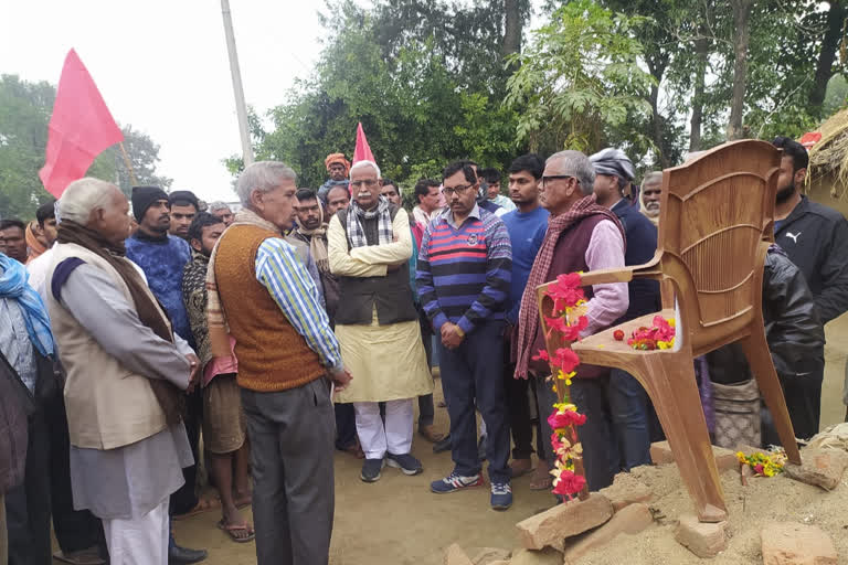 बेला गांव पहुंचे माले नेता