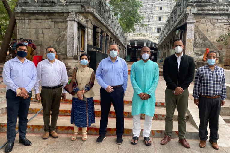 Sanjay Kundu visits Tirupati