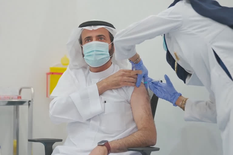 saudi arabia launches covid 19 vaccination campaign