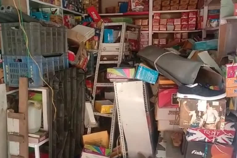 theft in shop in ranchi