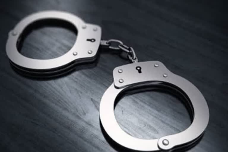 two-arrested-in-youth-murder-case-in-karad