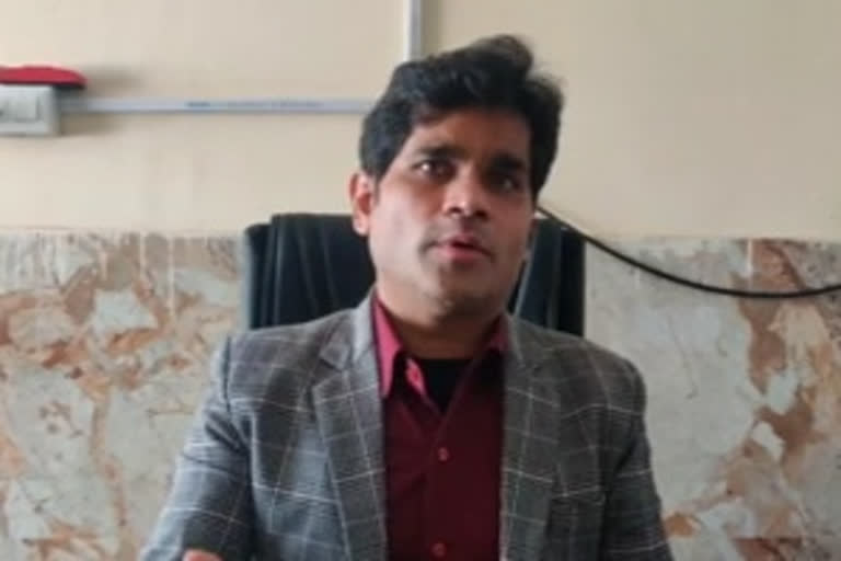 Dr Manish Kumar Jain