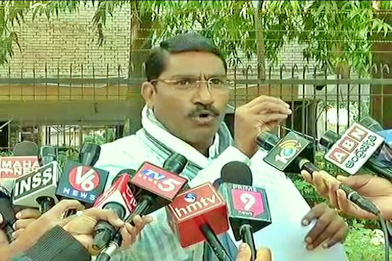 AICC Secretary Sampath Kumar on Potireddipadu lift irrigation project