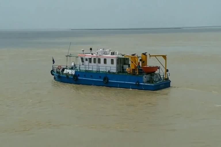 ferry-service-operation-resumed-in-sahibganj