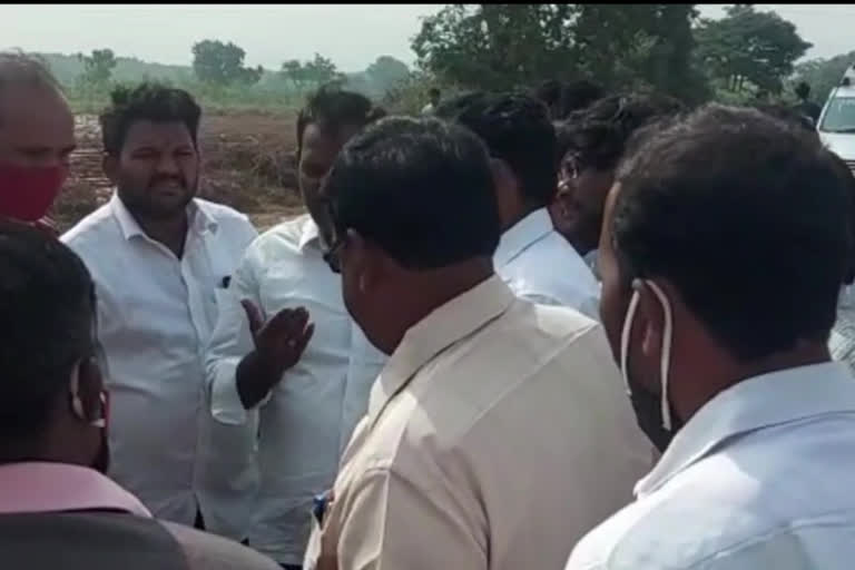 interruption of tdp activists at pulivendula