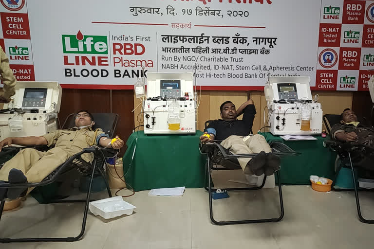 51 police donated plasma Bhandara