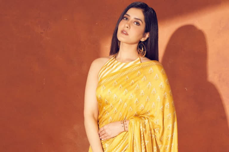 My strength is to go with an optimistic outlook, Says Raashi Khanna