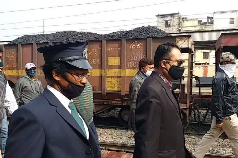 howrah drm inspected station and coal siding in pakur