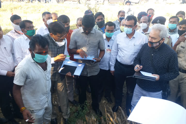 Central team inspects damaged crops