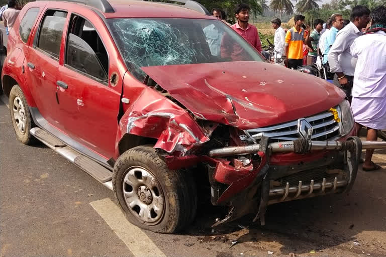 Car-Auto Accident in Harihara Taluk