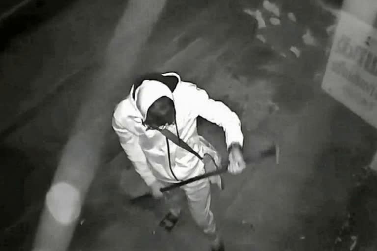 Theft cctv footage