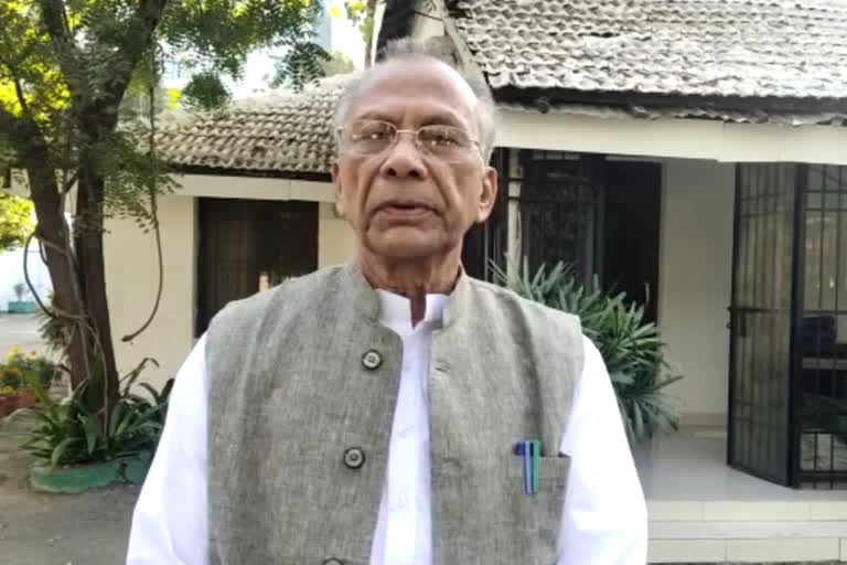 tamradhwaj sahu condole demise of congress veteran Motilal Vora