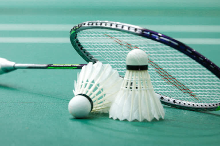 Badminton