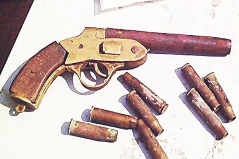 Bhiwandi: Four youths arrested with pistols