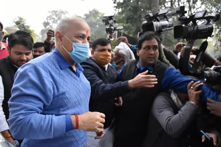 Police stopped Manish Sisodia