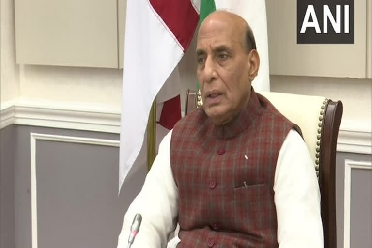 rajnath singh praises medical fraternity  calls them real superheroes  യഥാർത്ഥ സൂപ്പർഹീറോകൾ  ആരോഗ്യ പ്രവർത്തകരെ പ്രശംസിച്ച് രാജ്‌നാഥ് സിംഗ്  പ്രതിരോധ മന്ത്രി രാജ്‌നാഥ് സിംഗ്