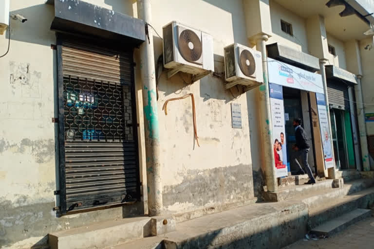 hdfc atm loot in bhiwani