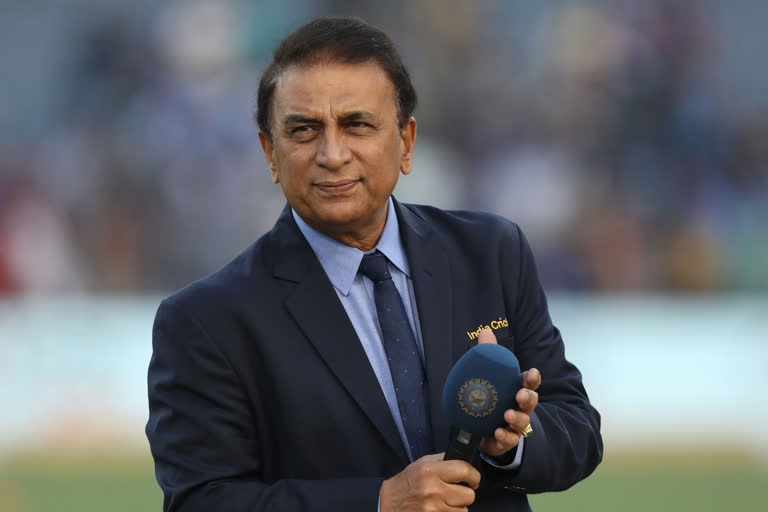 Sunil Gavaskar,  R Ashwin, T Natarajan, Team India