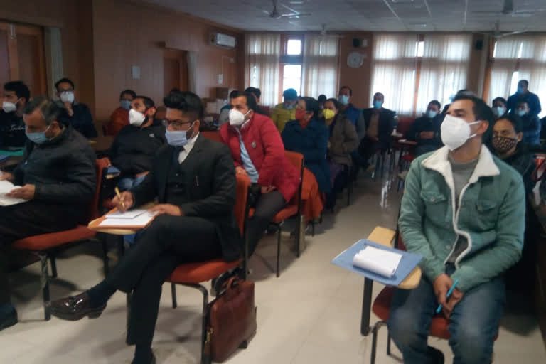 two day training camp Organized for the corona vaccine in mandi