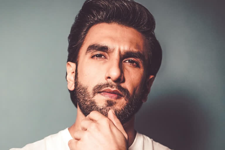 Ranveer Singh posts sneak-peek from 'Cirkus' shoot