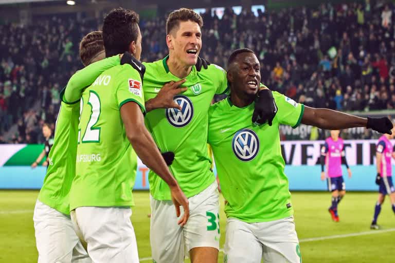 Wolfsburg beat Stuttgart 1-0 to move into Bundesliga top four