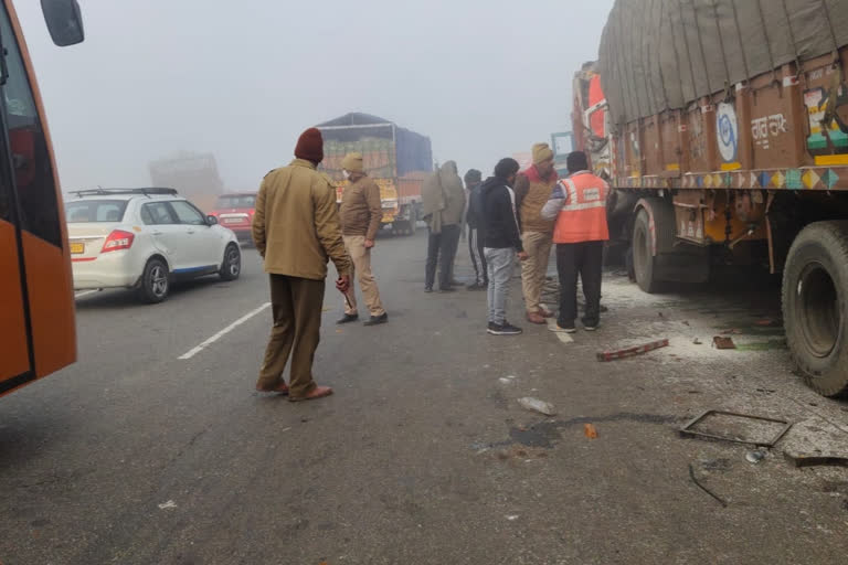 truck collision NH-44 karnal