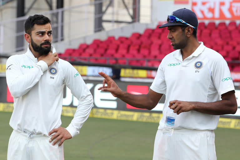 IND v AUS 2020: Sunil Gavaskar claims there are different rules for players like Ashwin, Natarajan in the Indian team