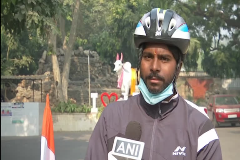 Hyderabad cyclist travels 1,550 km in attempt to enter record books