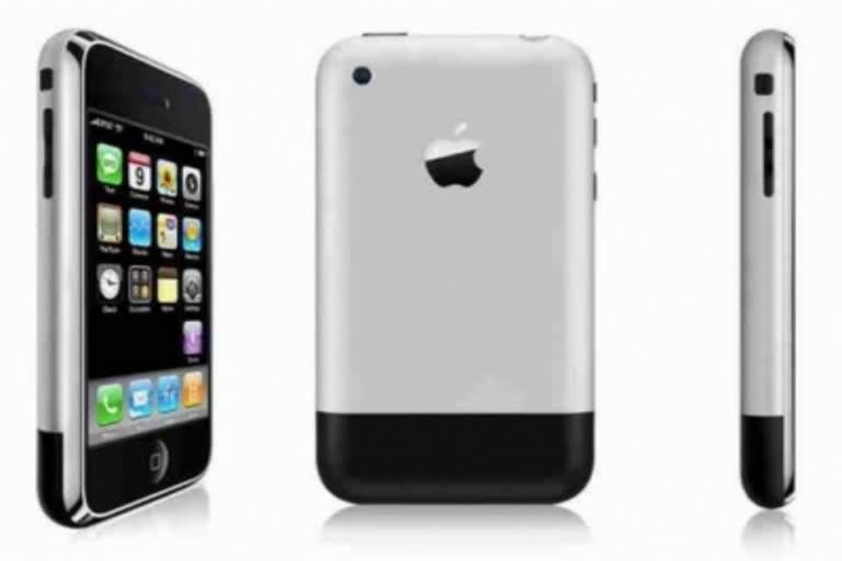 First generation iPhone sold at auction for 45 lakhs