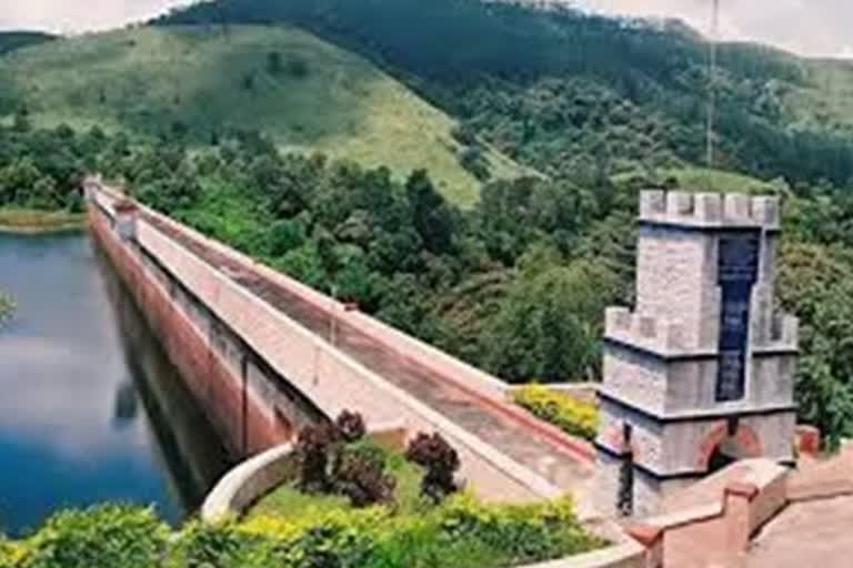 Kerala govt asks TN govt to release water from Mullaperiyar dam in a phased manner